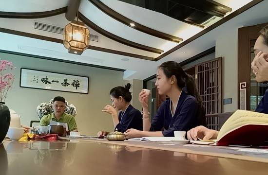 东方六加一开奖结果查询最新动态