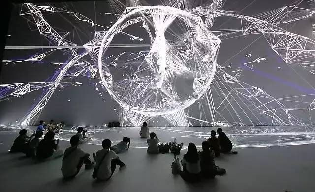探索未来视觉体验，探索3D视频片段的魅力